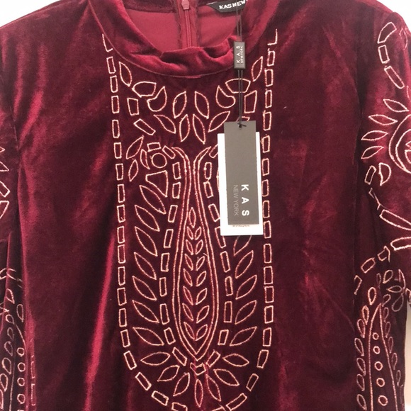 KAS of New York beautiful velvet embroidered dress - Picture 2 of 5